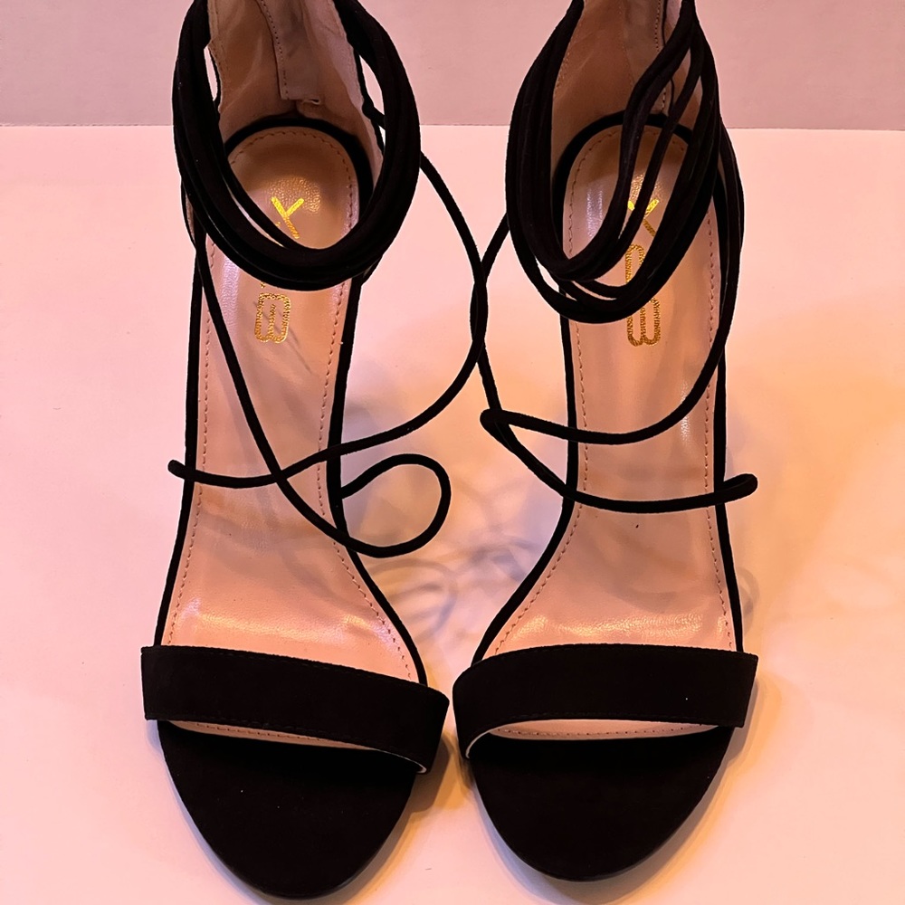 Womens x2b high heels